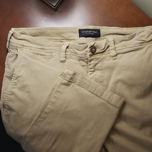 American Eagle Outfitters Extreme Flex Khakis